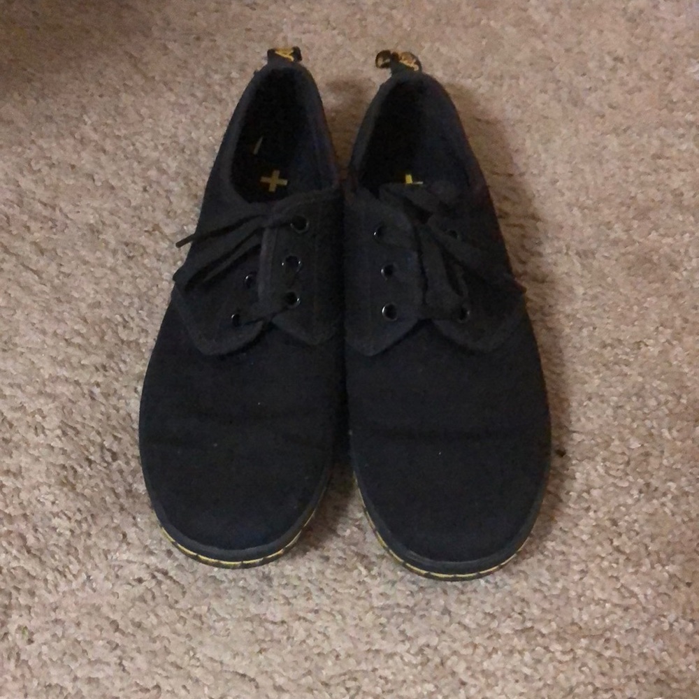 Doc Martens canvas low top sneaker